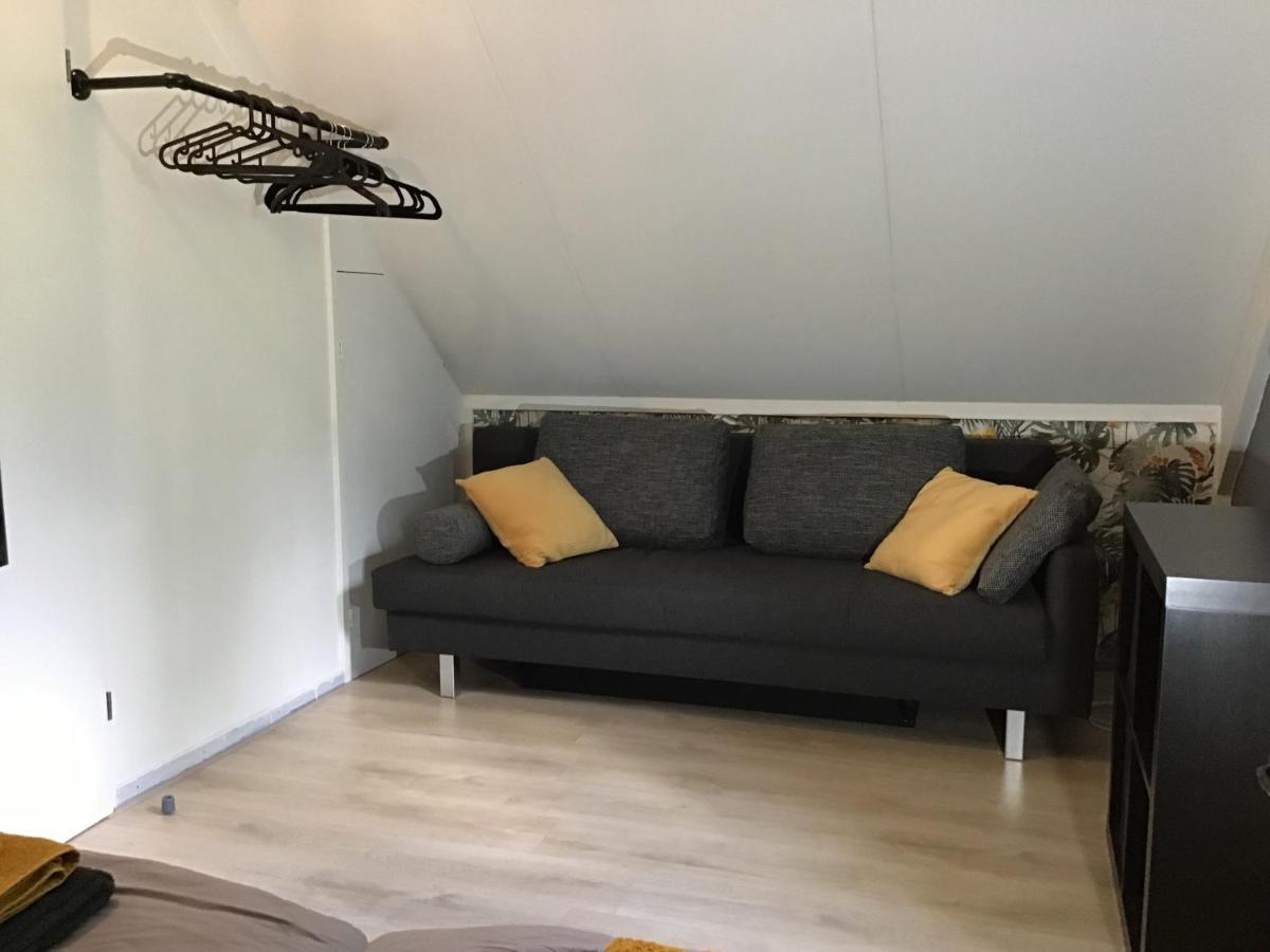 Rumah Senang Wellness Met Hottub En Tuin Ewijk エクステリア 写真