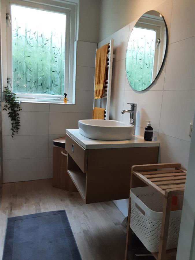 Rumah Senang Wellness Met Hottub En Tuin Ewijk エクステリア 写真