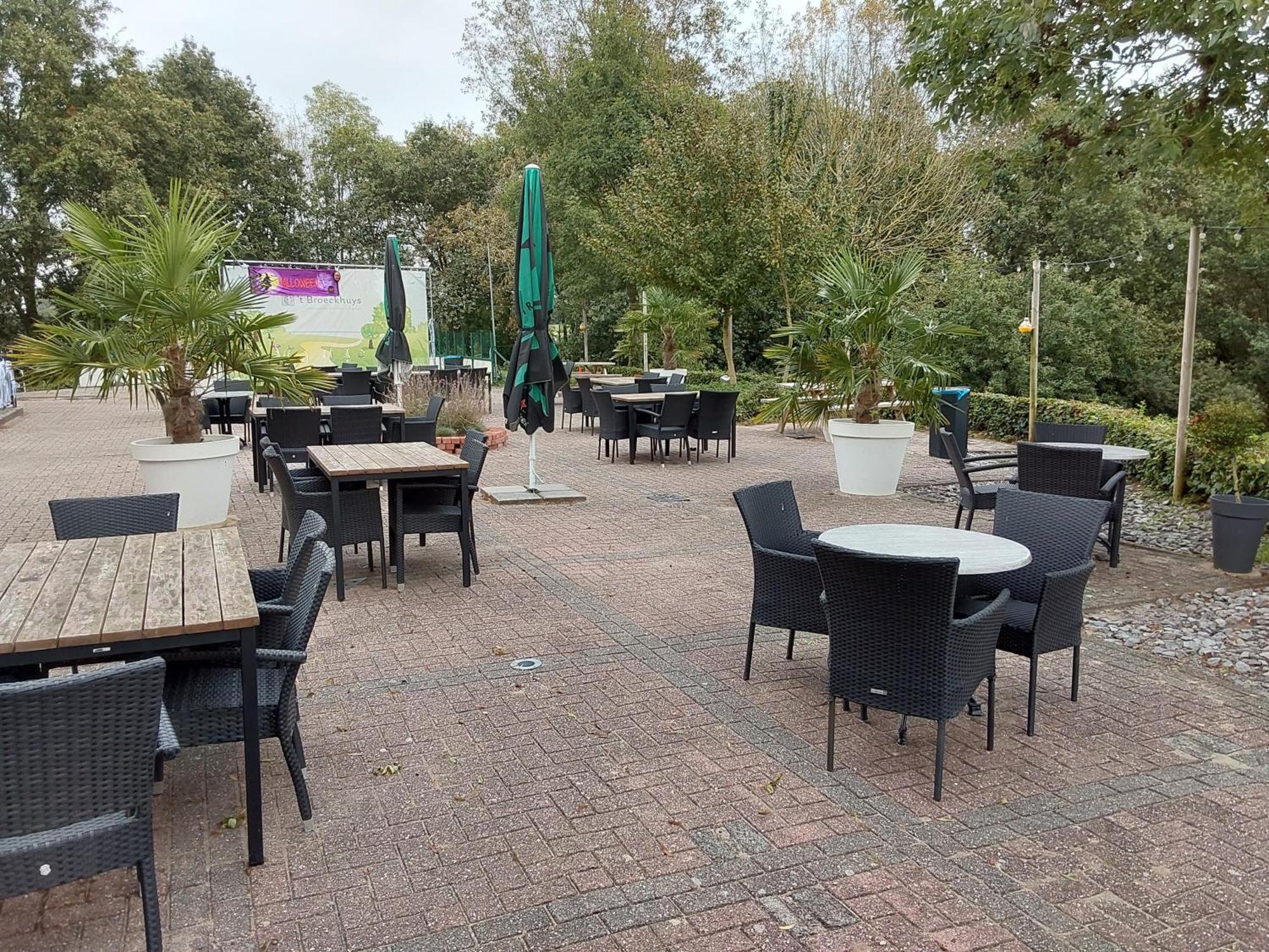 Rumah Senang Wellness Met Hottub En Tuin Ewijk エクステリア 写真