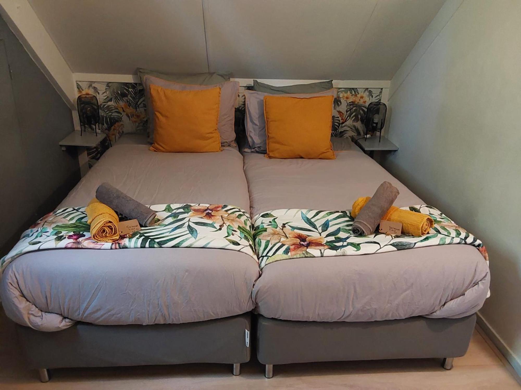 Rumah Senang Wellness Met Hottub En Tuin Ewijk エクステリア 写真